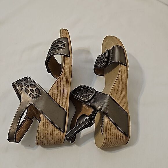 Clarks Comfort Bendable Sandel 7M - Picture 4 of 10